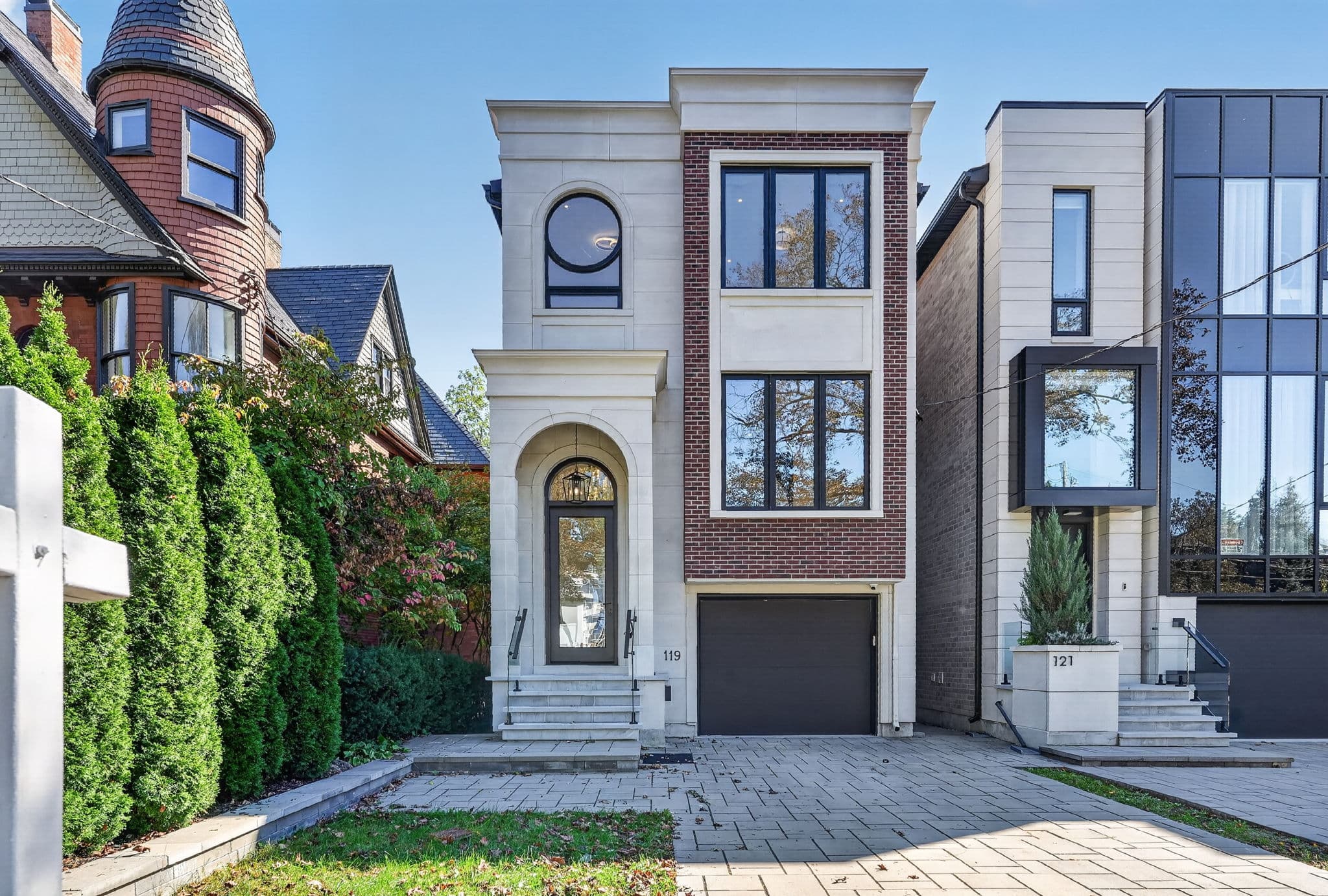119 Glengrove Ave W Toronto, ON M4R 1P1