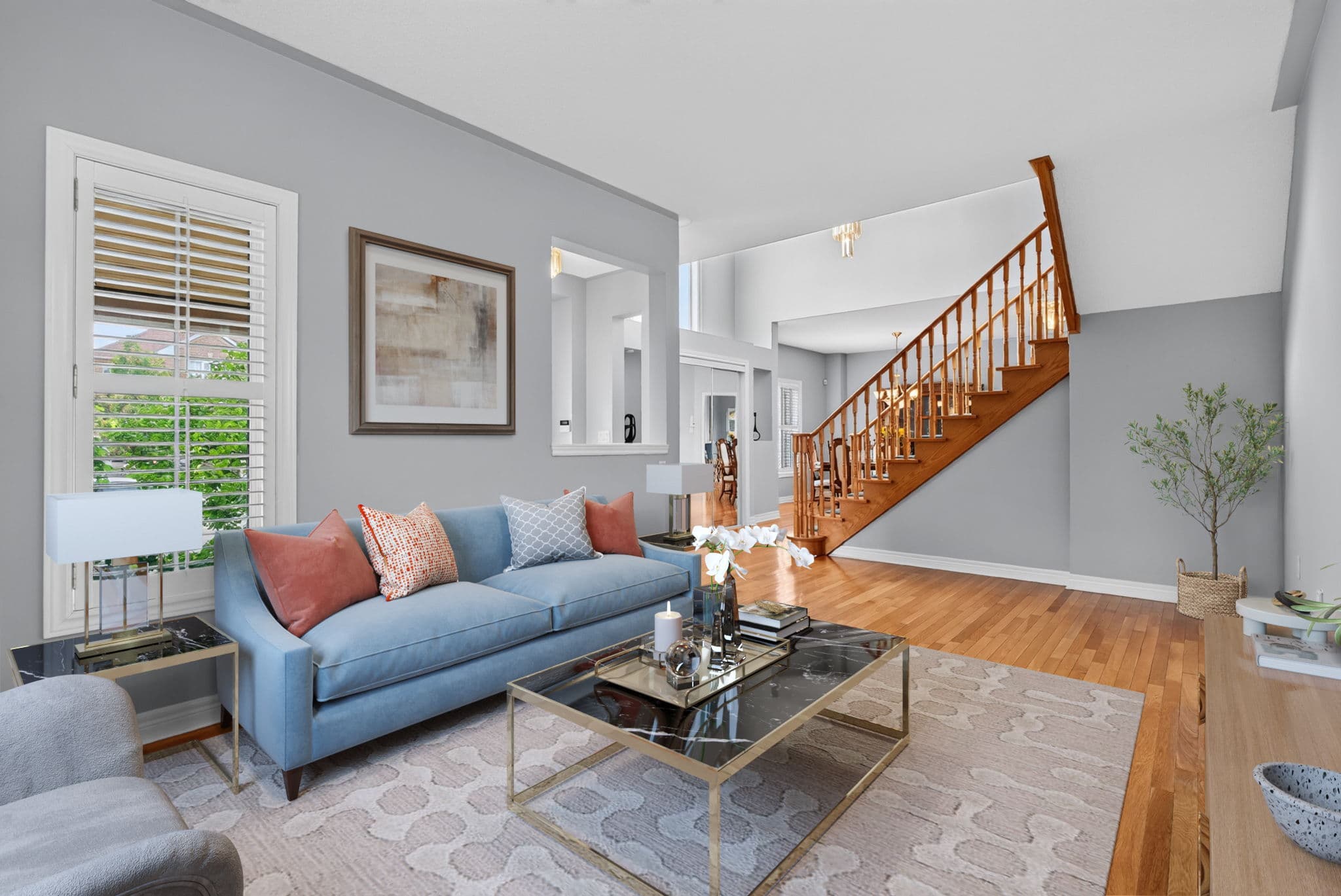 2 Foxfield Crescent Vaughan, ON L4K 5G2