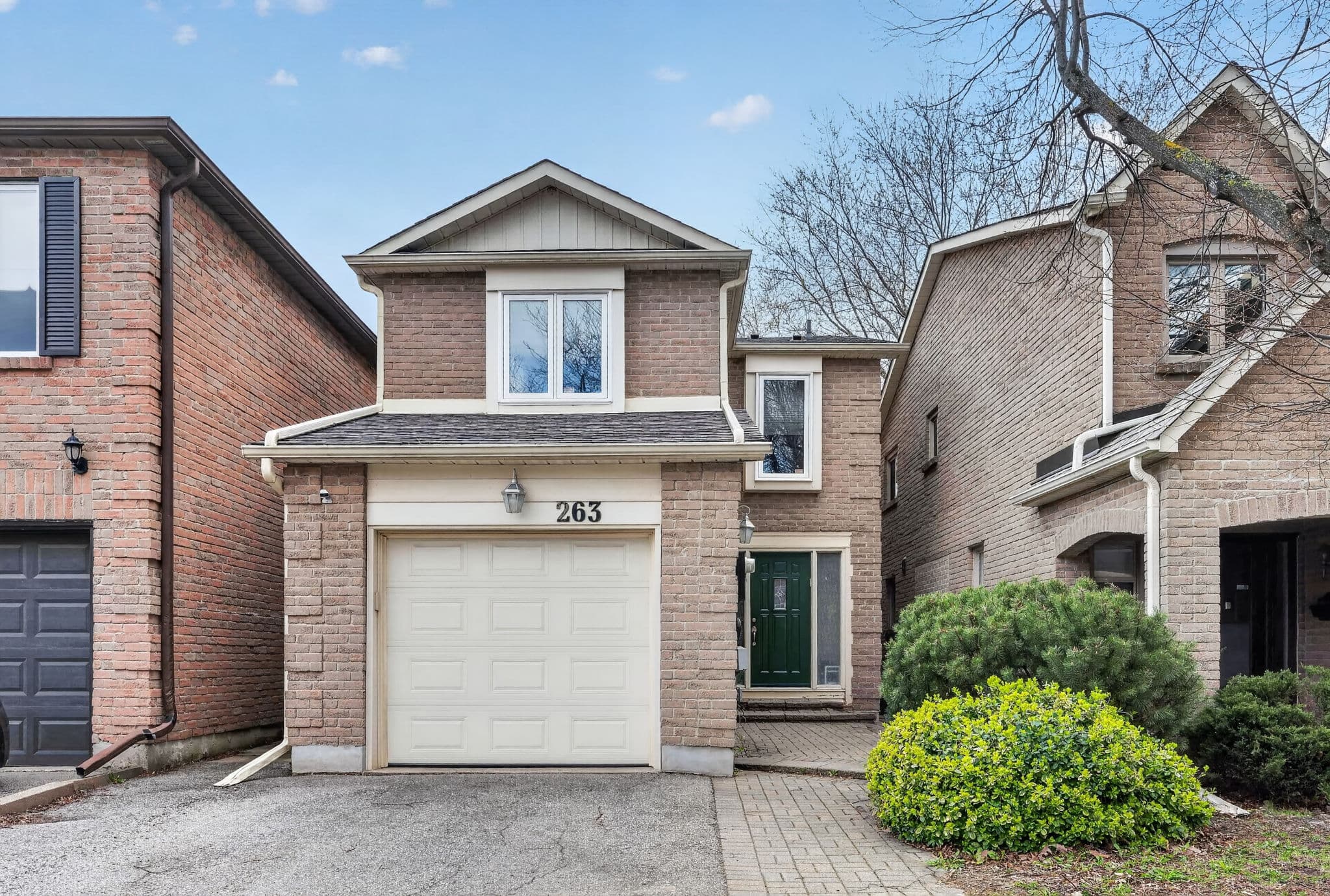 263 Tansley Rd Vaughan, ON L4J 2Y8