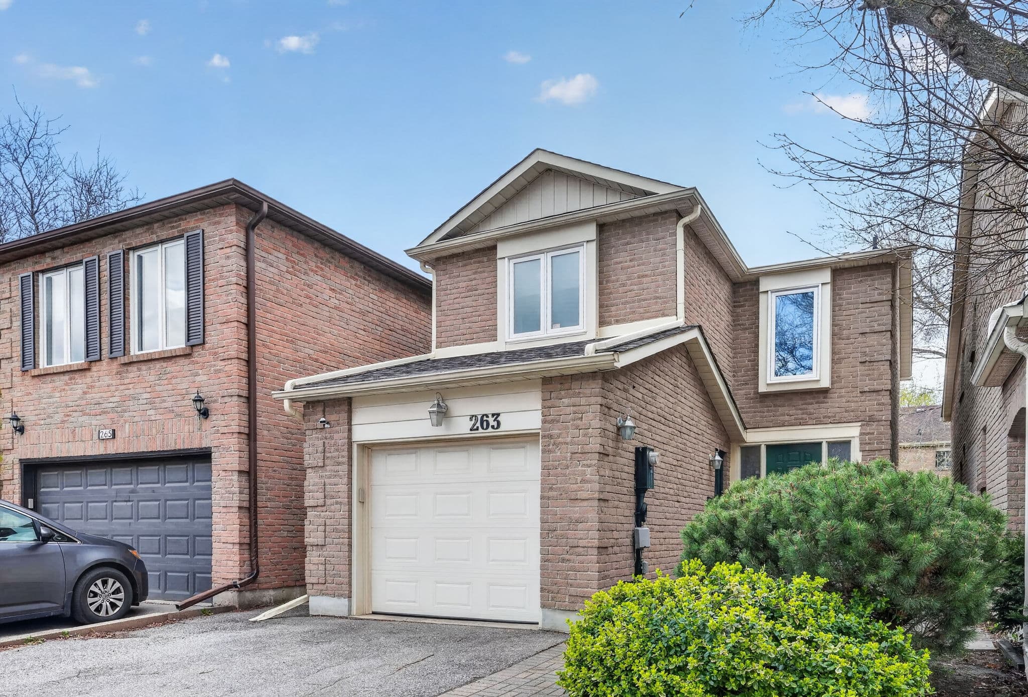 263 Tansley Rd Vaughan, ON L4J 2Y8