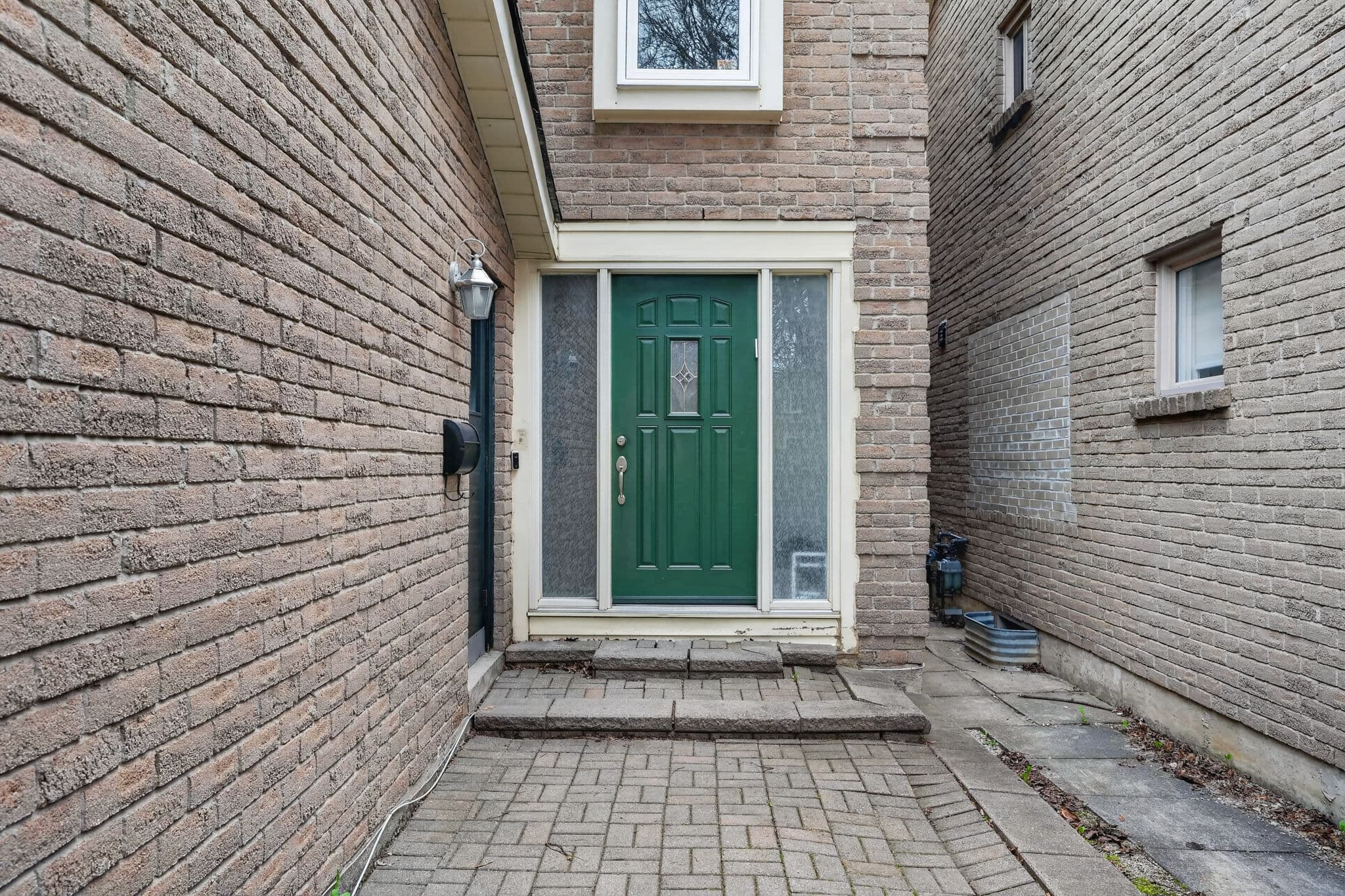 263 Tansley Rd Vaughan, ON L4J 2Y8